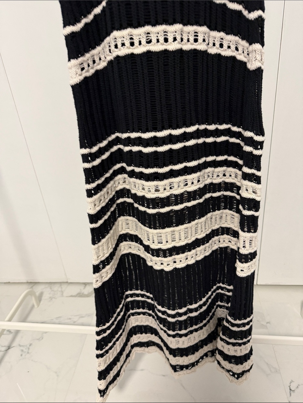 Abercrombie & Fitch Black and White Striped Maxi Dress. Cotton. - Picture 6 of 11